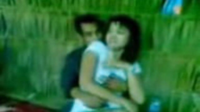 جنسیت بدون ثبت نام ماساژ دهنده فیلم های سکسی اروپایی قطع آسیایی, ویدئو نمی شود ، او تمام طناب را به مشتری خود باز می کند