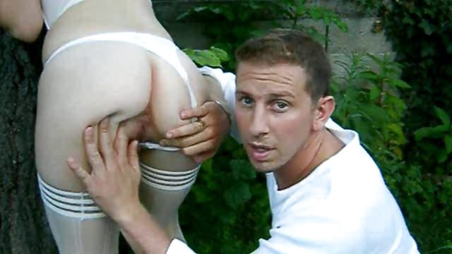 جنسیت بدون ثبت نام خدای من!! چه مرغ خاطرات سکسی همسایه من ogler است