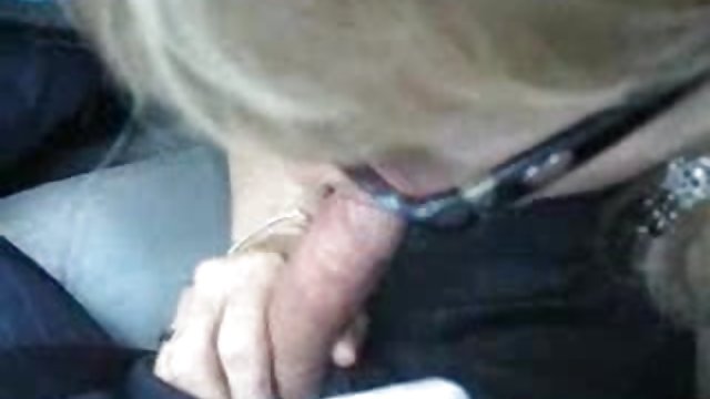 جنسیت بدون ثبت نام همسایه بیدمشک نیاز کلیپ های پورن به خدمات cumshot فیلم خود را