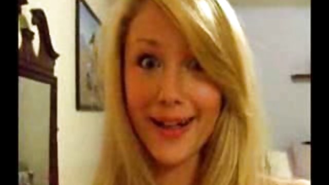 جنسیت بدون ثبت نام پسر همسایه به من با خروس بزرگ خود را از سایت های سکسی بین پورنو خانگی میبرد!