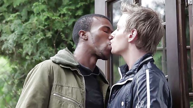 جنسیت بدون ثبت نام همسایه اصرار فیلم سوپر سگسی بر دادن به من یک ماساژ